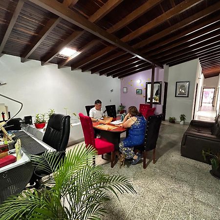 Hostel Urban City ميديلين المظهر الخارجي الصورة